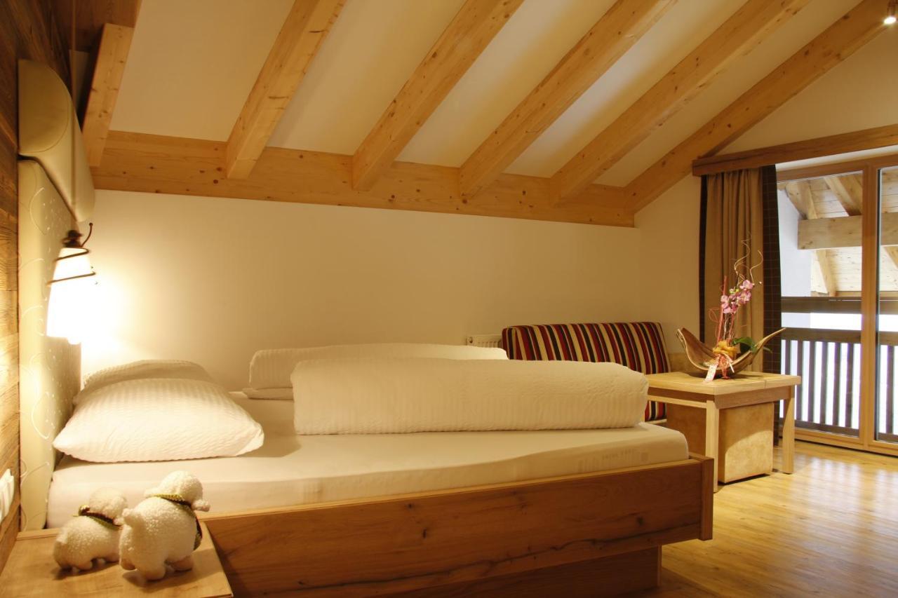 Hotel Nussbaumerhof *** 罗登格 外观 照片