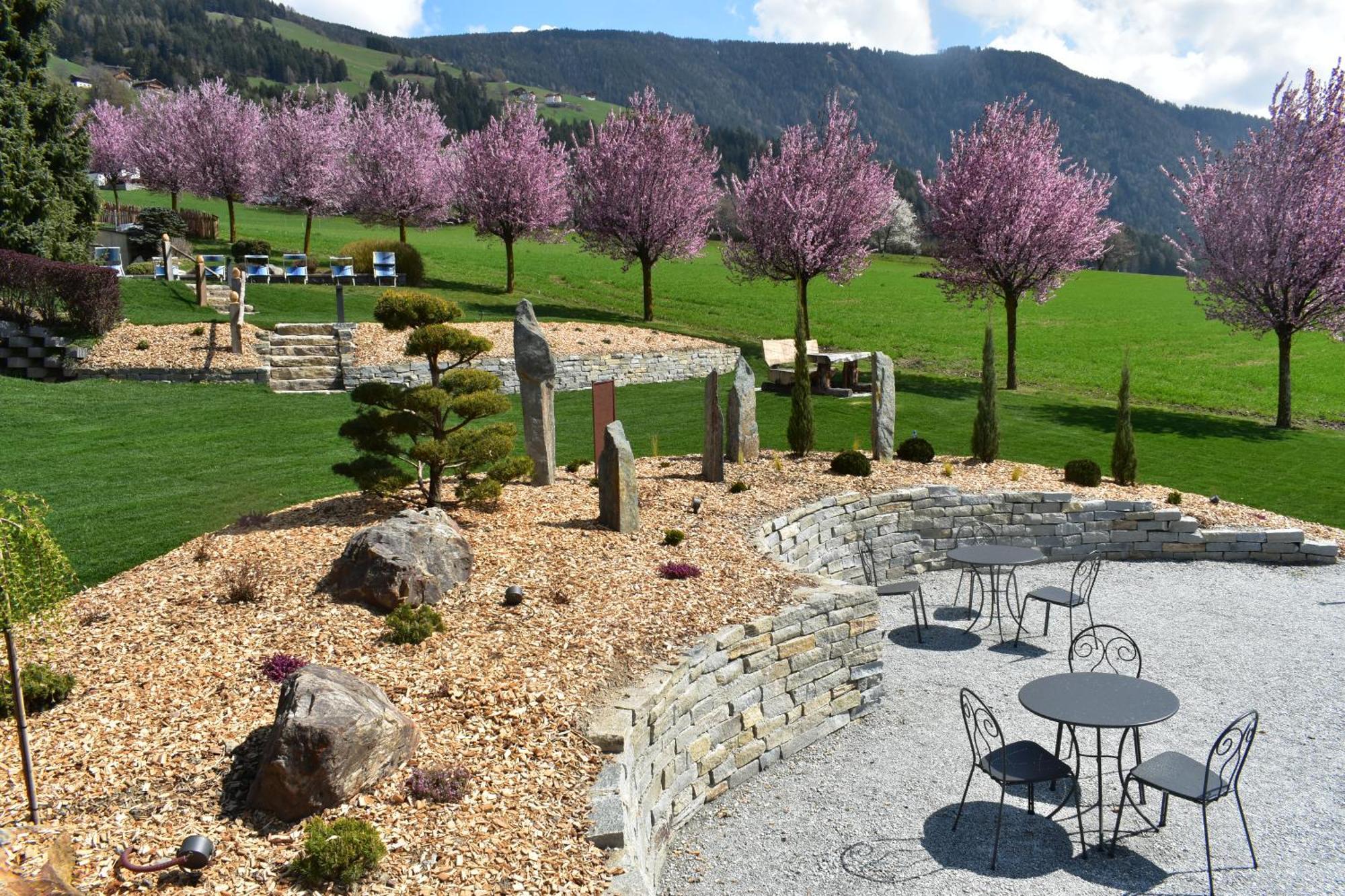Hotel Nussbaumerhof *** 罗登格 外观 照片