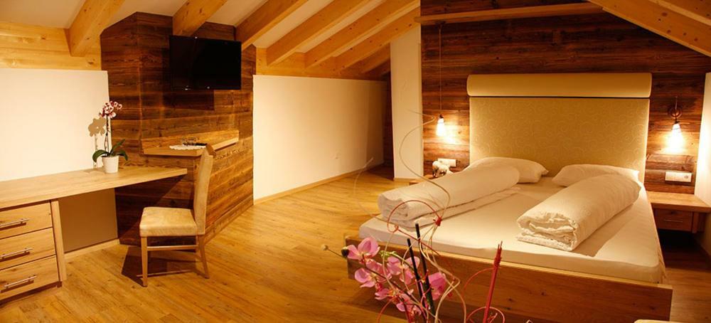 Hotel Nussbaumerhof *** 罗登格 外观 照片